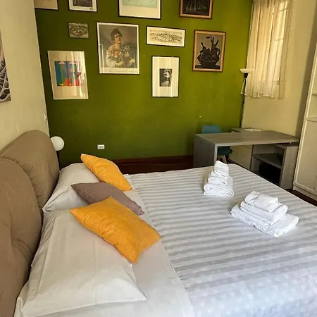 The Gallery House روما