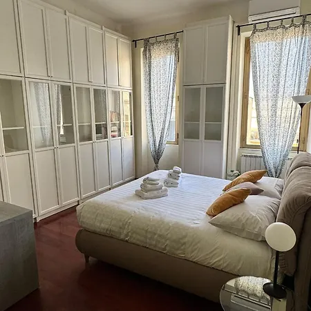 The Gallery House *